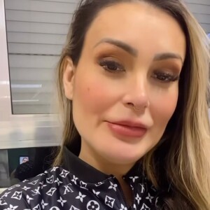 Andressa Urach também agradeceu ao seu ex-marido pelo apoio prestado