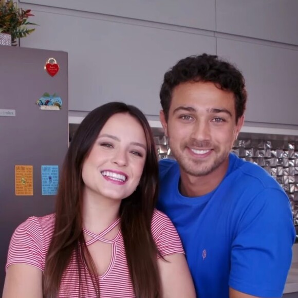 Larissa Manoela e André Luiz Frambach se unem em campanha publicitária para o Instagram e ganham elogios dos fãs