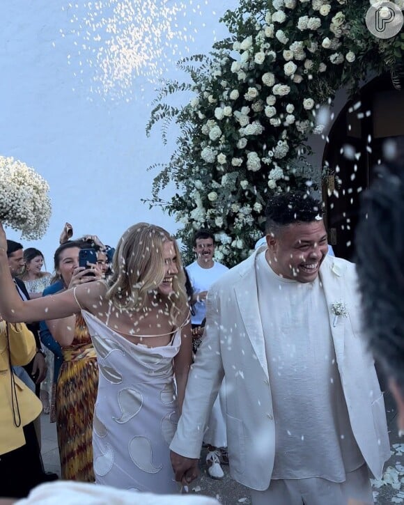 O casamento de Ronaldo com Celina Locks aconteceu em Ibiza numa cerimônia ao ar livre