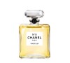 Perfume Chanel Nº5 foi feito para ser uma fragrância 'de mulher com cheiro de mulher', mas muita gente não suporta o seu cheiro