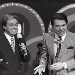 Gugu Liberato trabalhou por cerca de 30 anos com Silvio Santos; na foto, apresentadores em abril de 1988