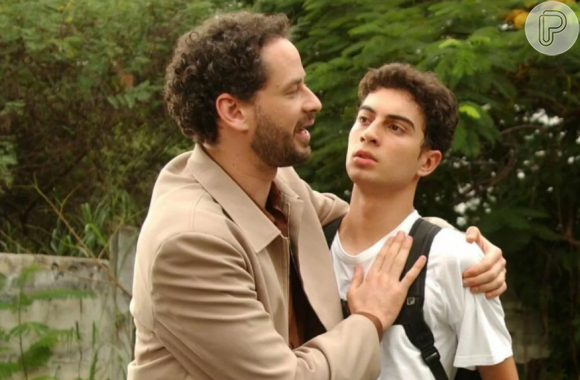 Em 'Mulheres Apaixonadas', Dóris (Regiane Alves) levou Fred (Pedro Furtado) até Marcos (Dan Stulbach)