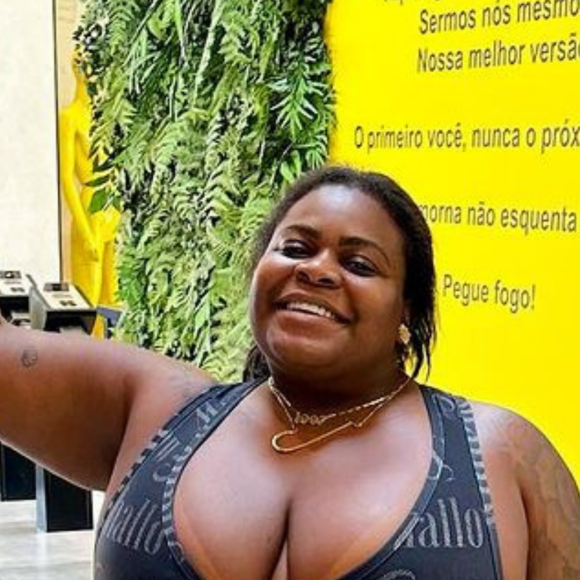 Jojo Todynho revela quantos quilos perdeu dois meses após bariátrica e posa com a barriga de fora: 'Tracei o melhor caminho'