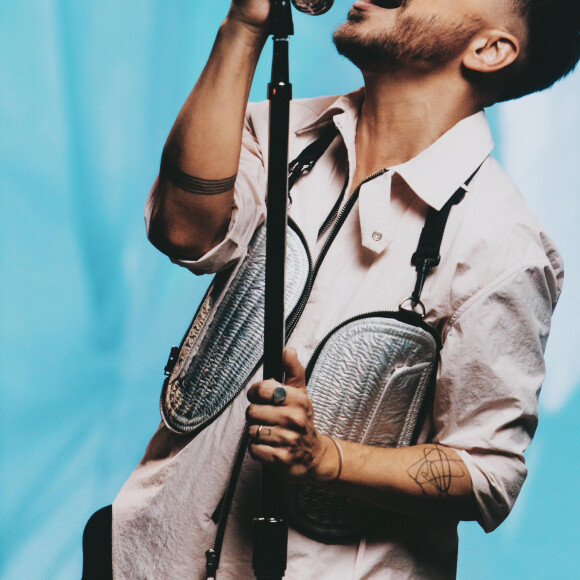 Junior dedica 'O Dom' para Otto. Faixa é uma parceria com o pai, Xororó