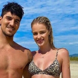 Yasmin Brunet e Medina ficaram juntos por aproximadamente um ano