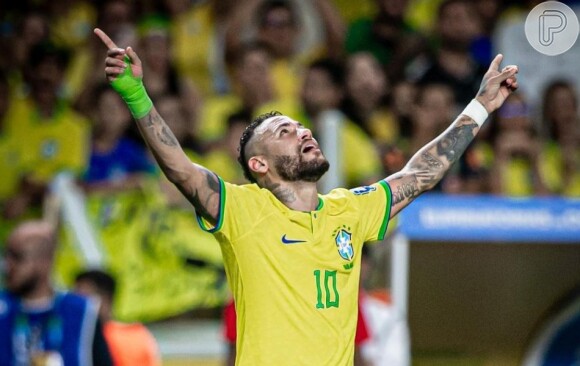 Neymar mostra estado do joelho após lesão grave, em meio a polêmcias de nova traição, separação de Bruna Biancardi e indiretas de Bruna Marquezine e Presidente Lula