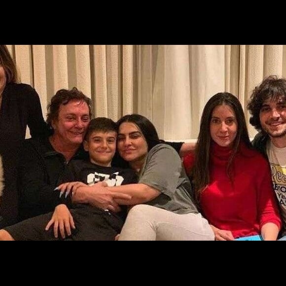 Fábio Jr. possui cinco filhos: Cleo, Tainá Galvão, Krízia Galvão, Fiuk e Záion
