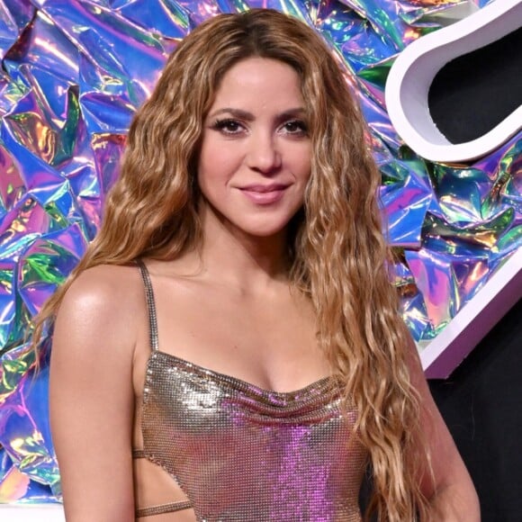 Shakira se prepara para enfrentar fiscalização espanhola