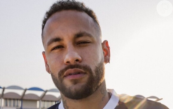 Neymar compartilha música gospel nas redes sociais