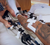 Neymar mostrou como está sendo a sua recuperação após uma lesão grave no joelho esquerdo