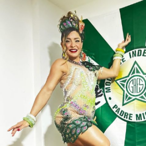 Fabiola Andrade, mulher de Rogério Andrade, vai desfilar pela Mocidade no Carnaval de 2024