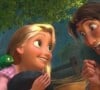 No filme 'Enrolados', a princesa Rapunzel é salva da mãe por um forasteiro e os dois se apaixonam