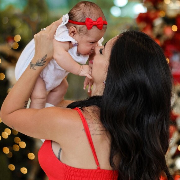 Bruna Biancardi e Mavie posaram juntas, sem Neymar