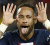 Neymar reagiu após ser acusado de ignorar fãs em seu cruzeiro: 'Para quem não foi, meus sentimentos'
