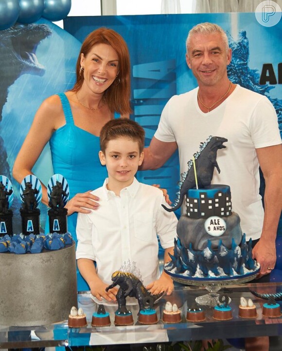 Ana Hickmann e o agora ex-marido, Alexandre Correa, na festa de 9 anos do filho do casal, Alezinho