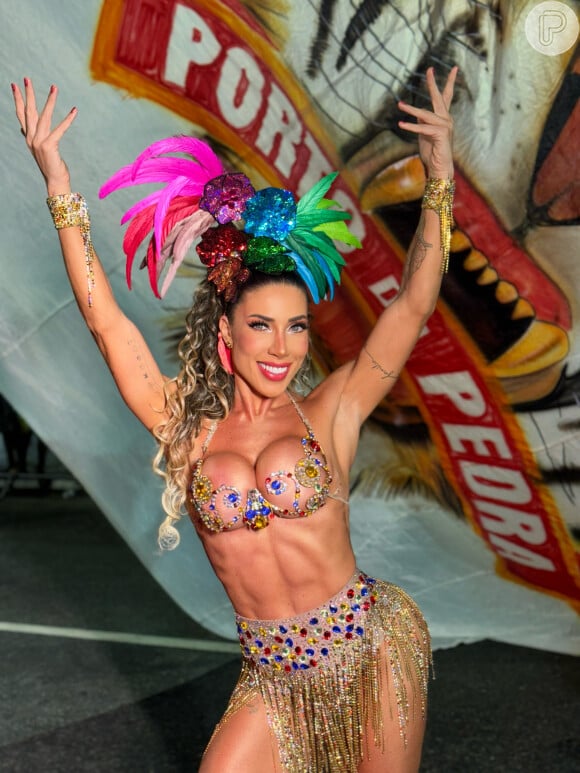 Carnaval 2024: a rainha de bateria da Porto da Pedra é Tati Minerato