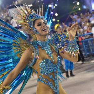 Carnaval 2024: a rainha de bateria da Unidos da Tijuca é Lexa