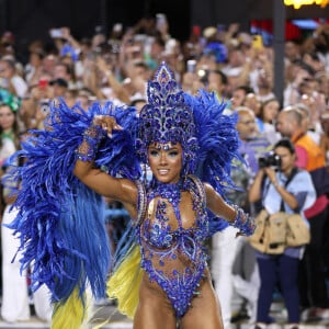 Carnaval 2024: a rainha de bateria da Paraíso do Tuiuti é Mayara Lima