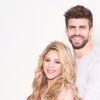 Shakira e Gerard Piqué posam juntos e cantora exibe barriga de gravidez, em 18 de janeiro de 2015