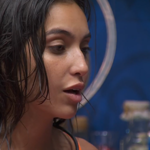 'BBB 24': Vanessa Lopes dá uma pirada e cria teorias de conspirações dentro da casa