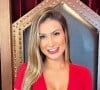 Andressa Urach grava novo vídeo pornô com 2 homens e dispara: "uma loira e dois negões"
