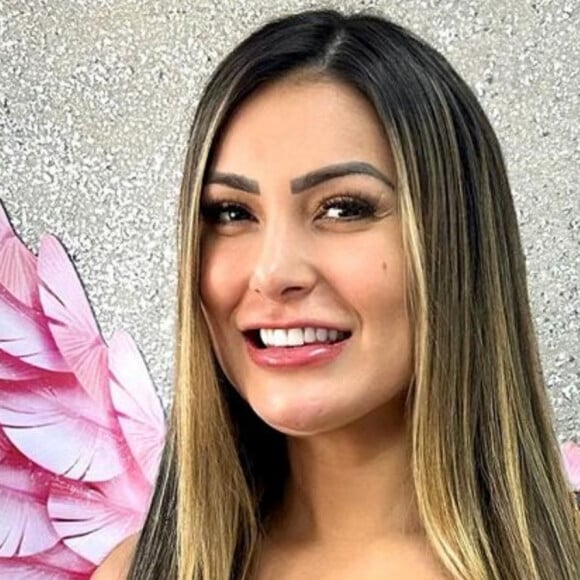 Andressa Urach tem gerado muita polêmica com seus vídeos pornôs