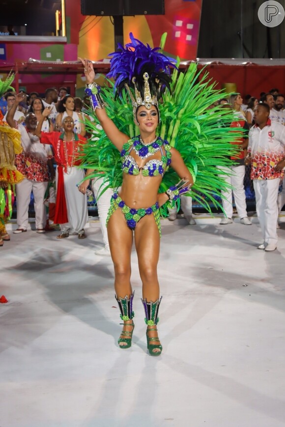 Carnaval polêmico de Yasmin Brunet: hoje no 'BBB 24', modelo envolveu Gabriela Versiani e acusou a tiktoker de ocupar seu lugar no desfile da Grande Rio