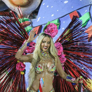 Yasmin Brunet acabou barrada no desfile da Grande Rio no carnaval 2023