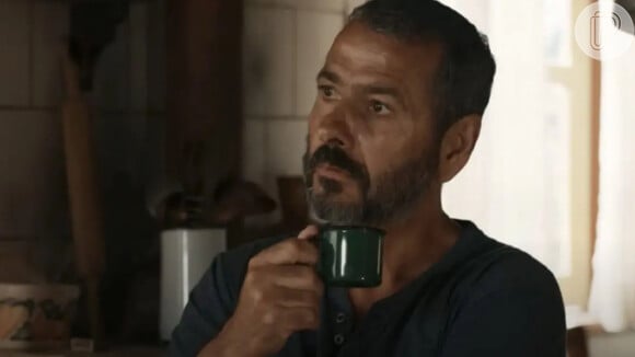 Em 'Renascer', José Inocêncio (Marcos Palmeira) descobrirá que Mariana (Theresa Fonseca) é neta de Belarmino e coloca menina contra a parede.
