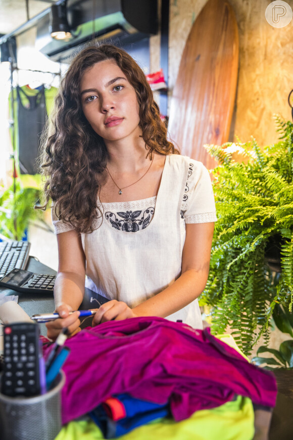 Alanis Guillen foi revelada como atriz na extinta 'Malhação', em 2019