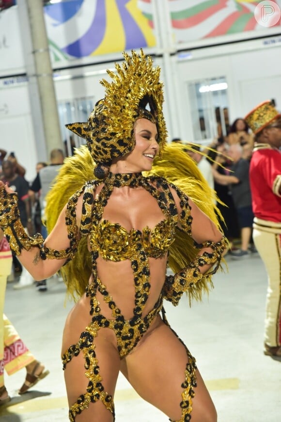 Onça de Paolla Oliveira no Carnaval 2024 foi um dos momentos mais marcantes