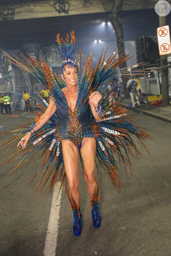 Carnaval 2024 do Rio: Adriane Galisteu e a Portela passarão pela Sapucaí por volta das 23h de sábado 17 de fevereiro de 2024