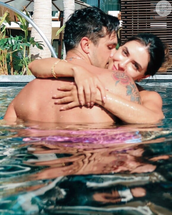 Luan Santana e Jade Magalhães confirmaram a reconciliação no final do mês e têm derretido o público com declarações de amor nas redes sociais
