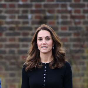 Kate Middleton estava sumida desde que passou por uma cirurgia abdominal