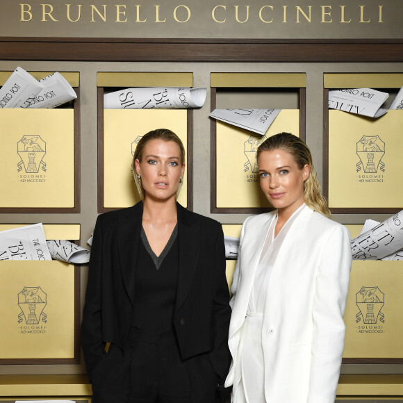 As gêmeas  Amelia e Eliza Spencer estão conquistando o mundo da moda como modelos