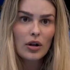 Yasmin Brunet fica indignada ao ouvir pergunta sobre dar emprego para Leidy Elin fora do 'BBB 24'