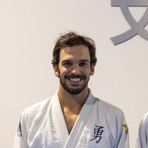 Gisele Bündchen também confirmou o namoro com o professor de jiu-jitsu Joaquim Valente