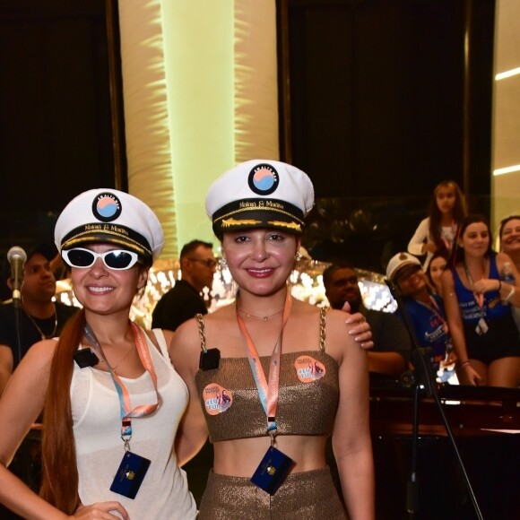 Maiara e Maraisa já passaram por diversas transformações no corpo ao longo da carreira