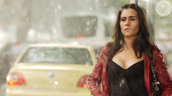 A vilã da novela da Globo 'Paraíso Tropical', Taís, interpretada por Alessandra Negrini, será encontrada no apartamento de Daniel (Fábio Assunção )
