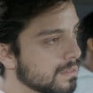 Morto em 'Renascer', Rodrigo Simas revela 'vontade incontrolável' em gravação de cena trágica dentro de caixão