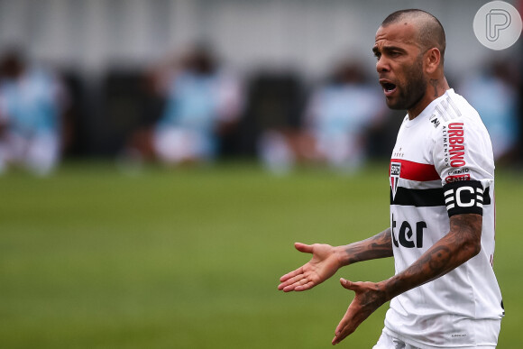 Daniel Alves ganhou liberdade provisória após pagar fiança de 1 milhão de euros