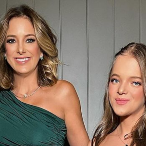 Dois meses após rinoplastia, Rafaella Justus posa com vestido de gala ao lado de Ticiane Pinheiro e web elogia: 'Deusas'