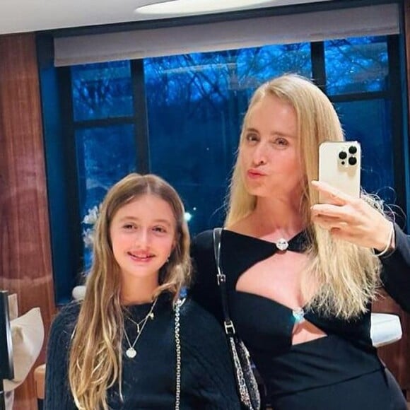 Quem também participou do post foi Eva, filha caçula de Angélica e Luciano Huck