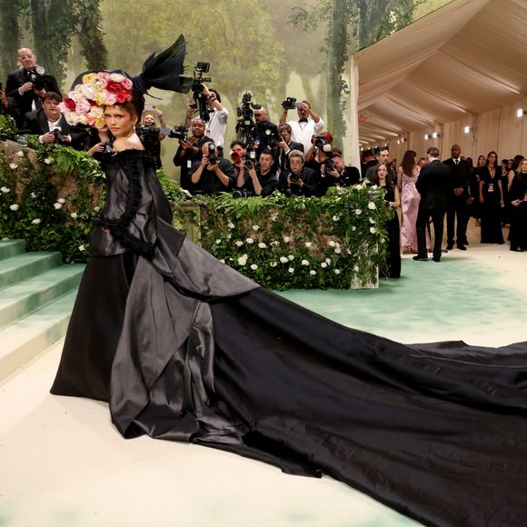 Zendaya vestiu look de Galliano de 1996 no MET Gala 2024