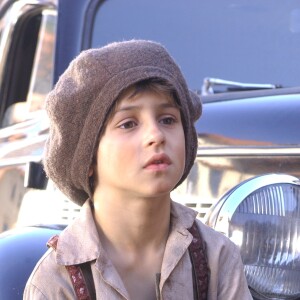 Davi Lucas era Terê, garoto órfão que tinha Serena (Priscila Fantin) como sua melhor amiga
