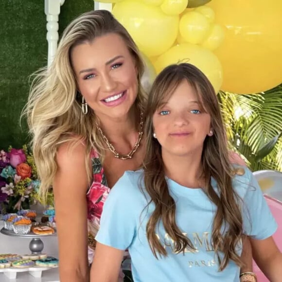 Ana Paula Siebert faz confissão polêmica sobre Rafaella Justus no começo da relação com Roberto Justus e web critica: 'Ciúmes de uma criança?'