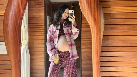 Sthefany Brito deixa barriga de grávida à mostra em look de frio no rancho de luxo de Giovanna Ewbank e Gagliasso: 'Paraíso'