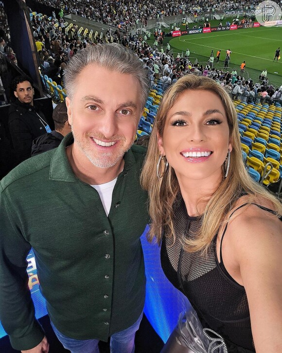Lívia Andrade faz grande sucesso no time de apoio no 'Domingão com Huck', na TV Globo