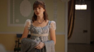 Atriz de Eloise Bridgerton mora em barco e não tem Instagram: confira 8 curiosidades sobre Claudia Jessie!