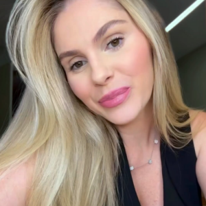 Bárbara Evans atualizou suas redes sociais com o resultado dos procedimentos e impressionou seguidores